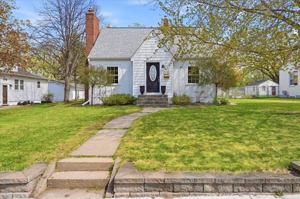 2232 Branch AVE,  Anoka,  MN 55303