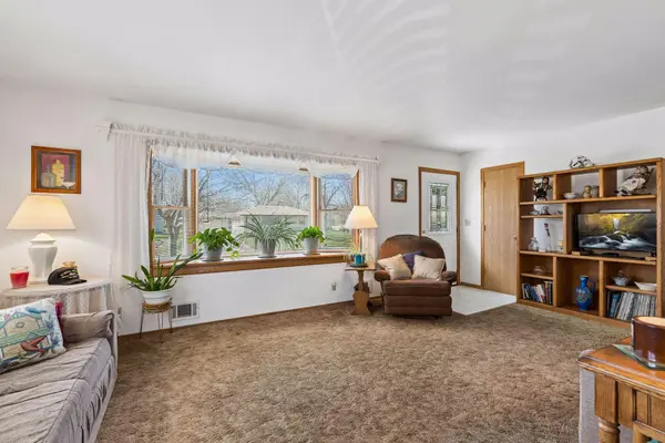 9207 Washington ST NE, Blaine, MN 55434