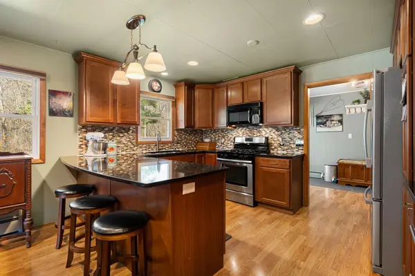 1581 SW 28th ST, Owatonna, MN 55060