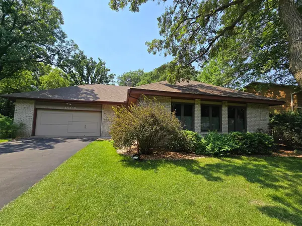 1500 99th AVE NW, Coon Rapids, MN 55433