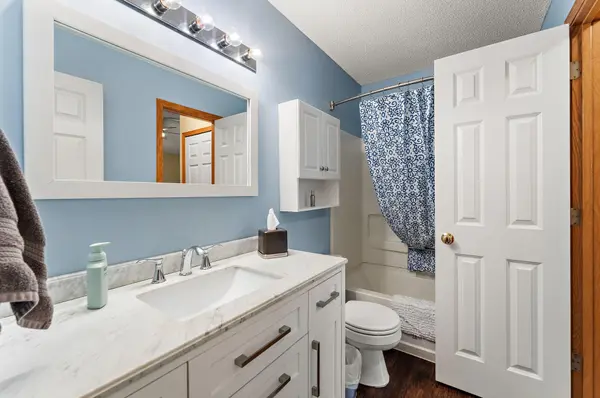 9473 Jewel LN N, Maple Grove, MN 55311