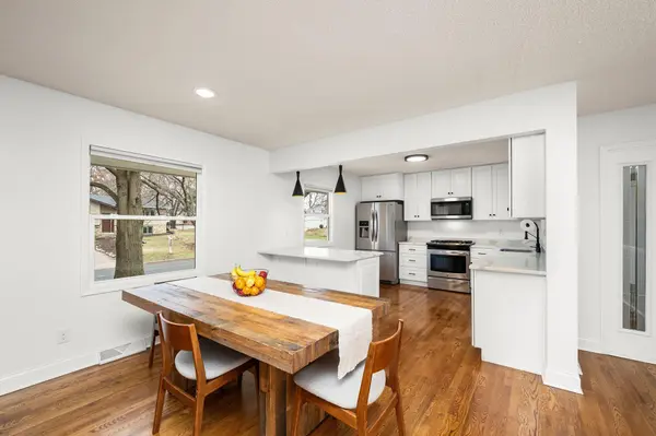 1900 Maryland AVE N, Golden Valley, MN 55427