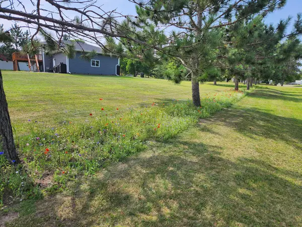 2416 Pearl DR NE, Bemidji, MN 56601