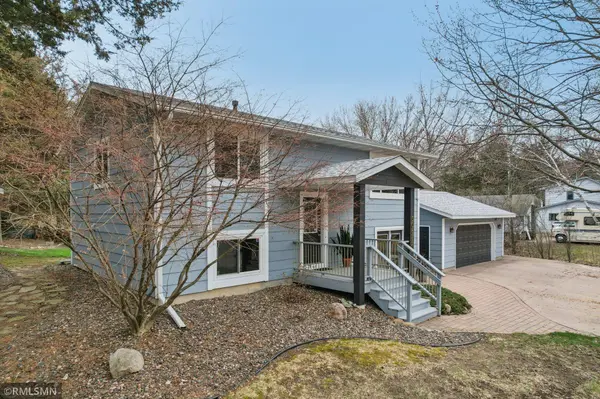 30875 Montclair DR, Lindstrom, MN 55045