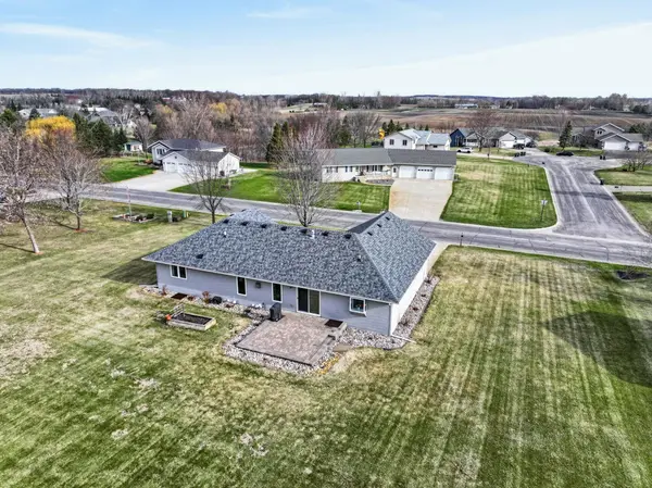 3860 Latoka View LN SW, Alexandria, MN 56308