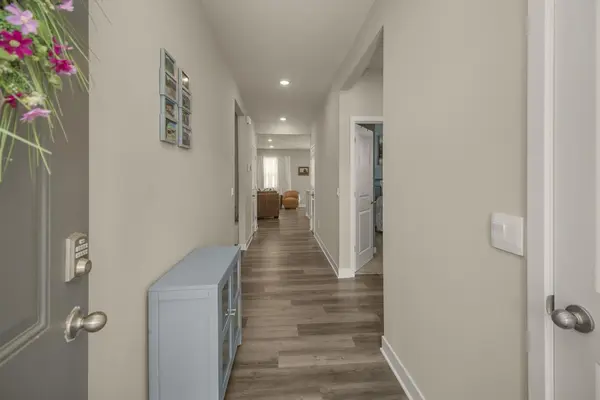 6676 Pine Arbor BLVD S, Cottage Grove, MN 55016