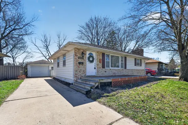 1516 34th ST NW, Rochester, MN 55901
