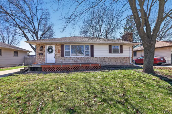 1516 34th ST NW, Rochester, MN 55901