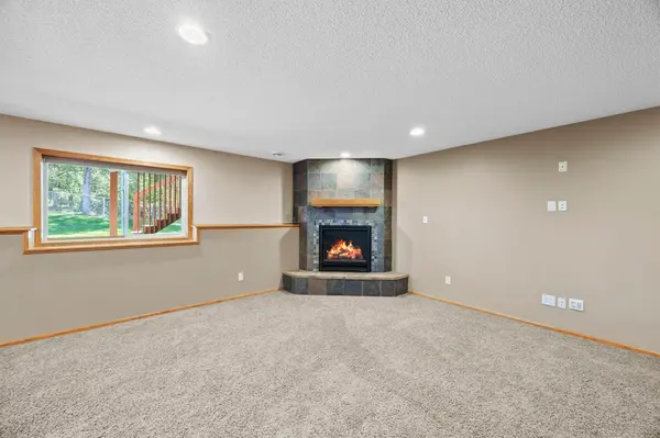 25521 8th ST W, Zimmerman, MN 55398