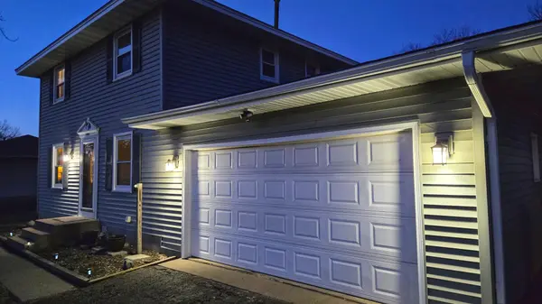 10819 President DR NE, Blaine, MN 55434