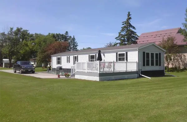 211 4th AVE SE,  Baudette,  MN 56623