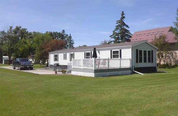 211 4th AVE SE, Baudette, MN 56623