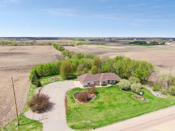 1755 Waconia Pkwy S, Waconia, MN 55387