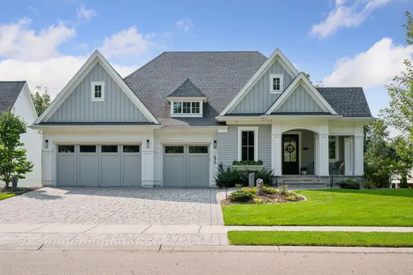 677 Shawnee Woods RD, Medina, MN 55340