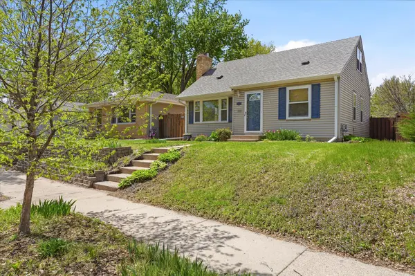 5512 35th AVE S, Minneapolis, MN 55417
