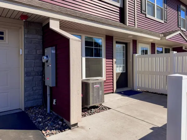 7224 Elmo CT, Lino Lakes, MN 55038
