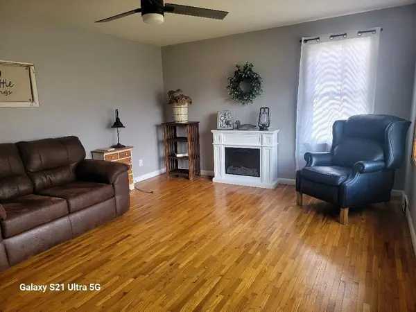 411 8th ST W, Browerville, MN 56438