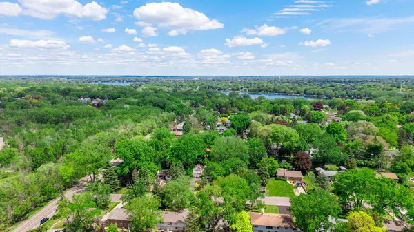 2854 Churchill ST, Roseville, MN 55113