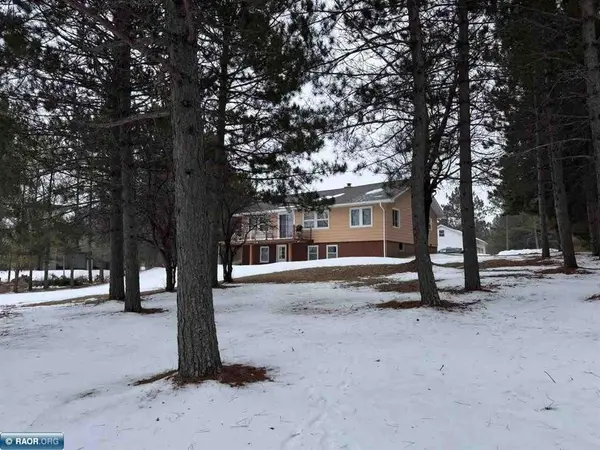 3553 Fectos RD E, Tower, MN 55790