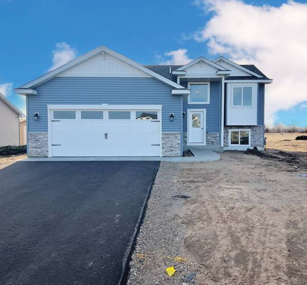 805 Prateria AVE,  Avon,  MN 56310