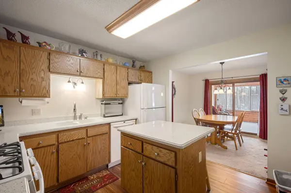 8693 Norway ST NW, Coon Rapids, MN 55433