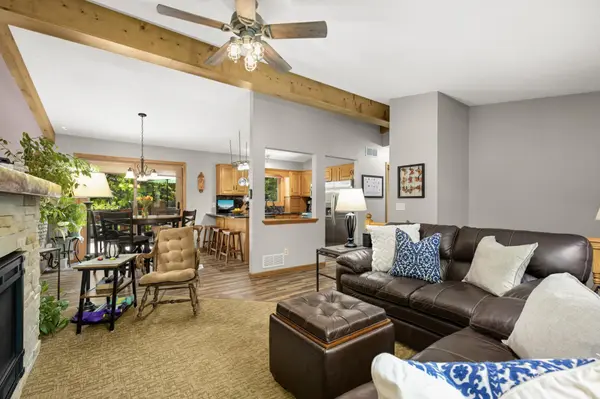 8553 Chanhassen Hills DR S, Chanhassen, MN 55317