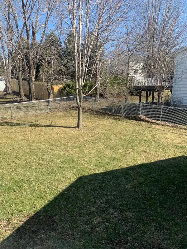 4932 NW 10th ST NW, Rochester, MN 55901