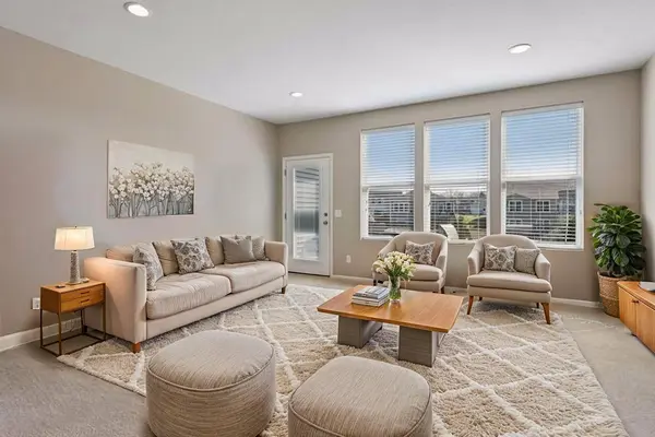 11151 Territorial TRL, Maple Grove, MN 55369