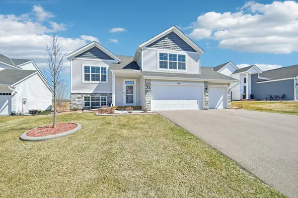 2439 Greenbriar LN, Buffalo, MN 55313
