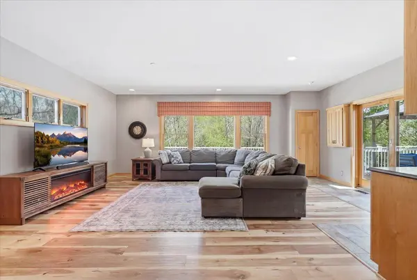 6788 210th ST N, Forest Lake, MN 55025