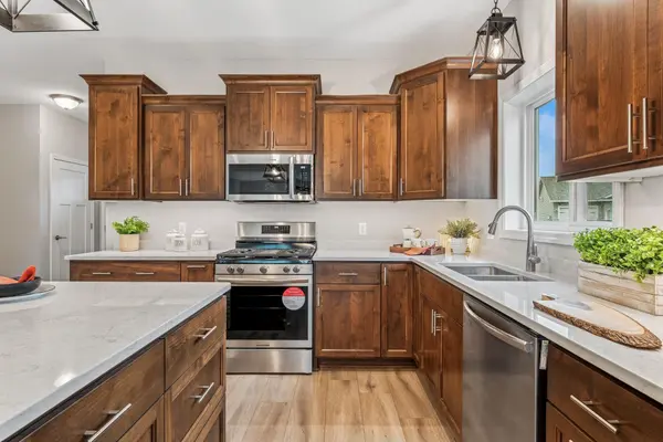 4901 Education DR N, Hugo, MN 55038