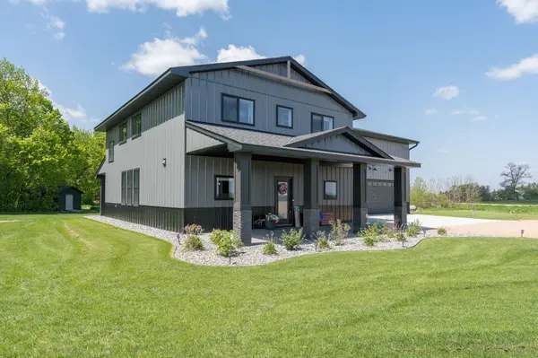 18355 336th ST, Montgomery, MN 56069