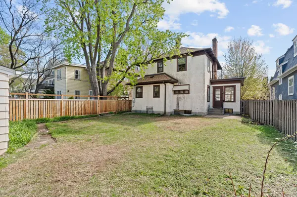 3136 Dupont AVE S, Minneapolis, MN 55408