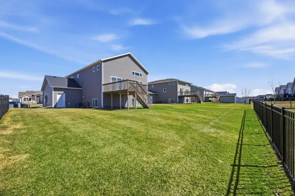 1125 29th AVE W, West Fargo, ND 58078