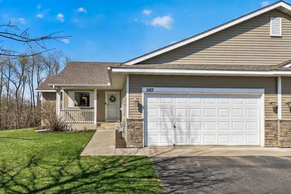 967 Breckenridge LN, Montrose, MN 55363