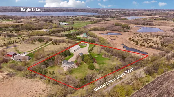 4909 County Road 9 NE, Willmar, MN 56201