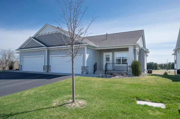1292 Naser WAY, New Richmond, WI 54017