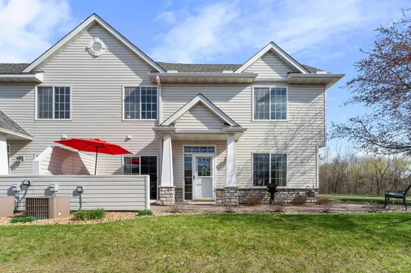 8423 Yukon CIR N, Champlin, MN 55316