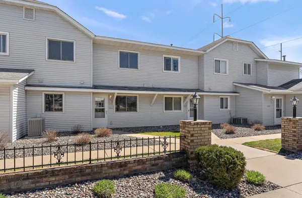 11111 Drake ST NW,  Coon Rapids,  MN 55433