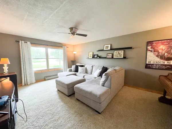 906 S Whitford ST, Fergus Falls, MN 56537