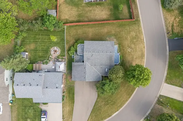 14655 Greenridge LN, Burnsville, MN 55306