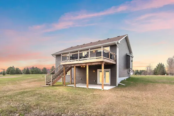 13813 298th AVE, Princeton, MN 55371