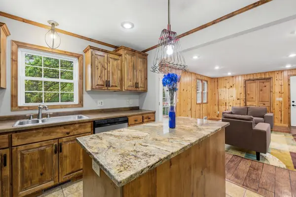 11180 Buchanan RD NE, Blaine, MN 55434