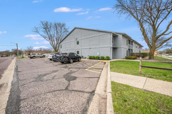 232 S Dewey ST #102, Fairmont, MN 56031