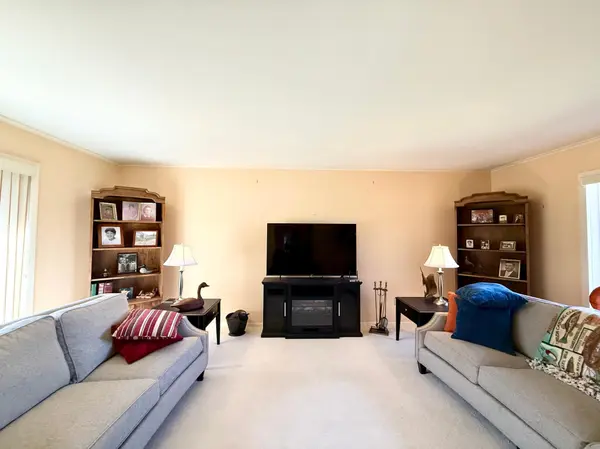 1409 Mcnally DR, Winona, MN 55987