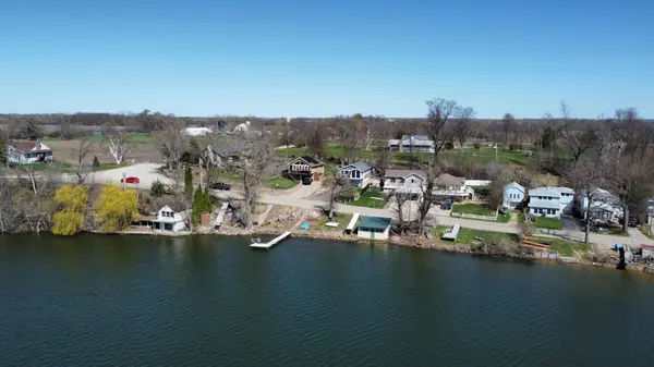 18013 Roberds Lake BLVD, Faribault, MN 55021