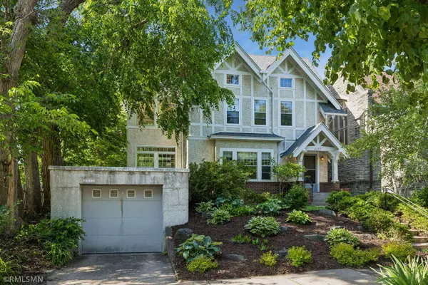 2517 W 42nd ST, Minneapolis, MN 55410