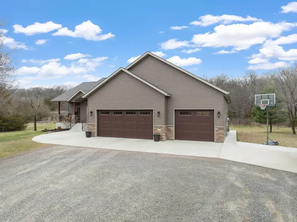 21032 Franklin RD, Clearwater, MN 55320