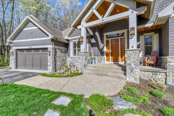 2656 N Saunders Lake DR, Minnetrista, MN 55364