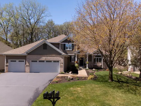 4287 Hawksbury CIR, Eagan, MN 55123